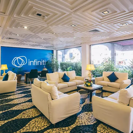 Muthu Oura אלבופיירה