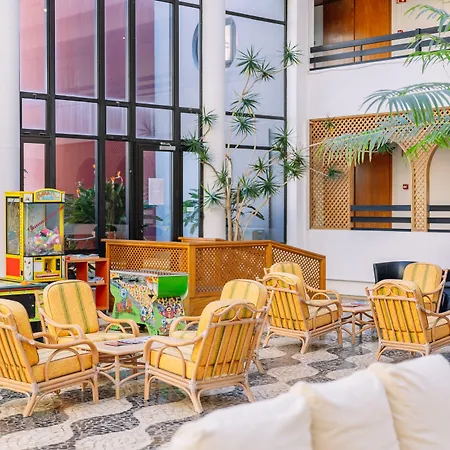 Muthu Oura מלון אלבופיירה